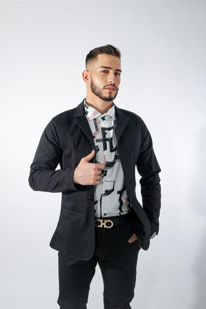 Blazer Slim De Caballero N105 - Hallazgo Online